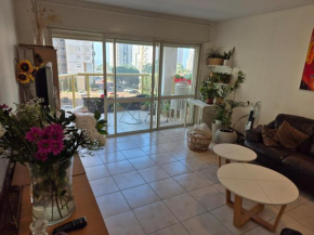 Great Rental near Poleg Beach